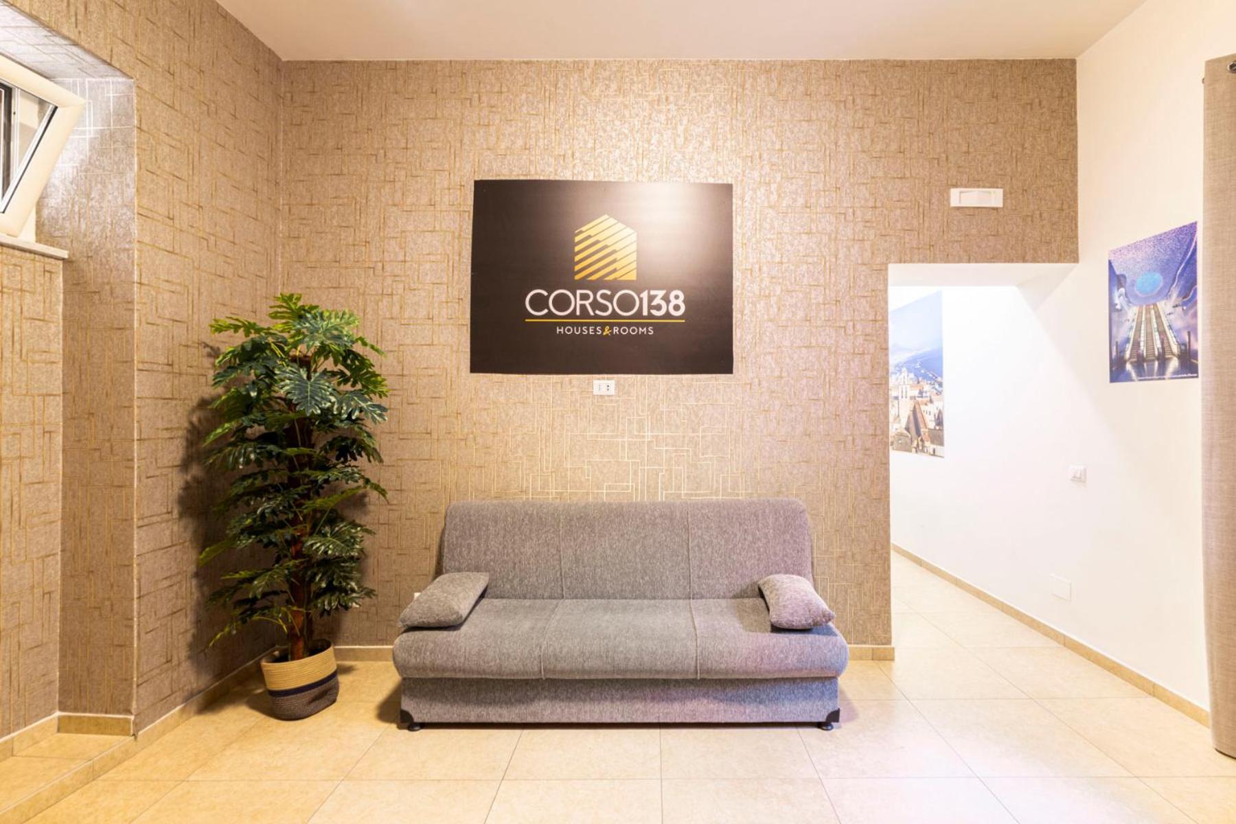 ナポリ Corso 138 - Sleep & Fly - By Domusextra Bed & Breakfast エクステリア 写真